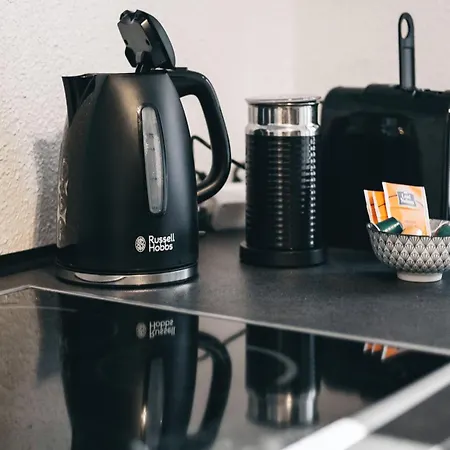 Homely Grosszuegige 75qm Zentral & Gratis-parkplatz Apartment